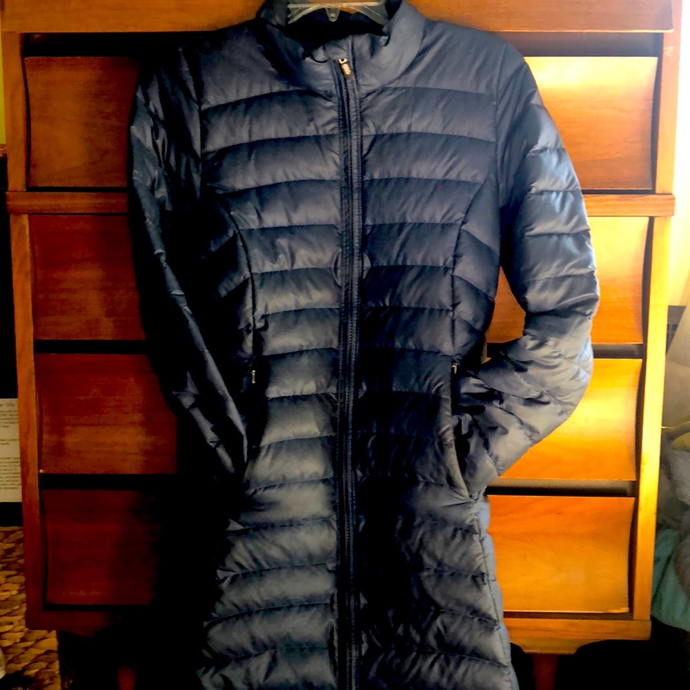 Patagonia Fiona down parka navy thigh length xs